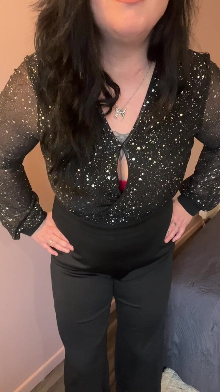 Maitresse Clara: Daj mi swój tyłek na Nowy Rok!