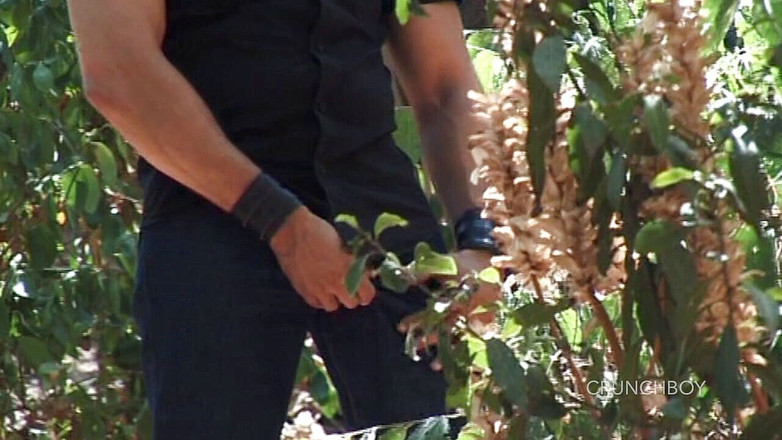 HARD PORN STUDIO: 小便屈辱と拳セッション