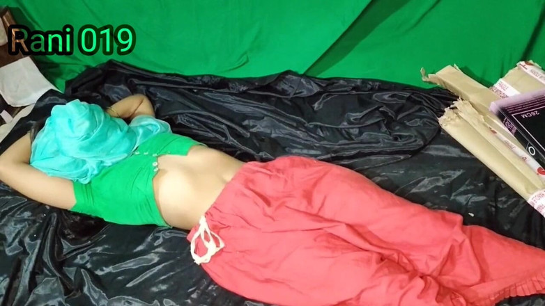 Rakesh: Une fille desi de l’arrière-cour se fait baiser par un...