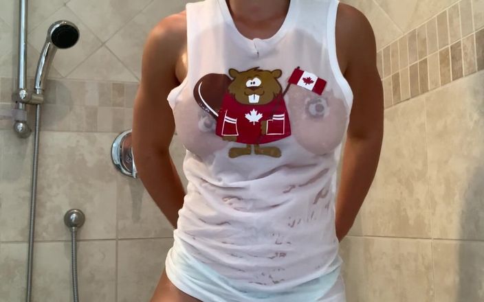 Miss Lexa: ホワイトTシャツ&amp;オイル&amp;リッピングイット