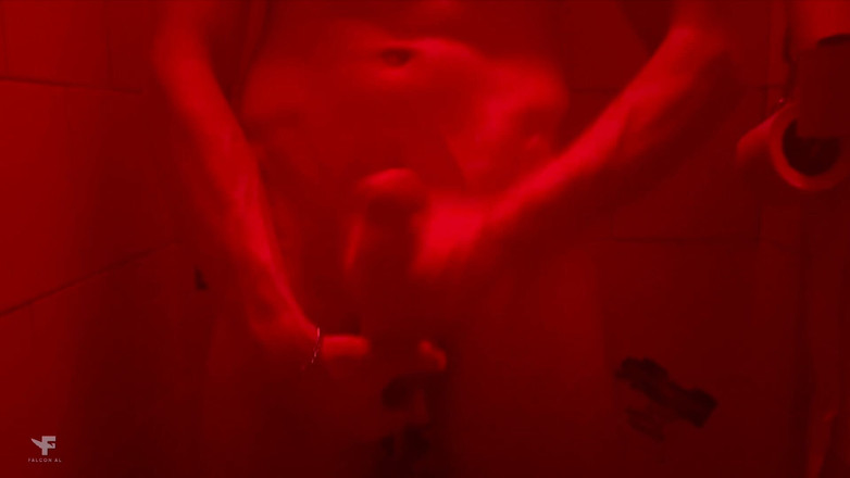 Falcon Al: Paznicul clubului m-a ajutat să intru, dar a trebuit să-i...