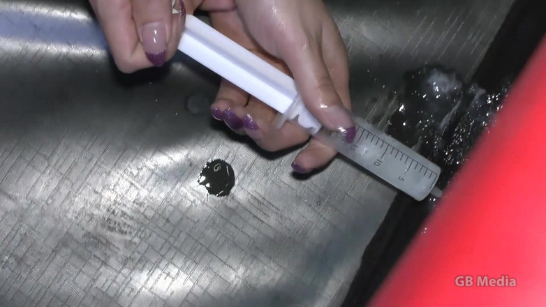 GangBang-Dream: 그녀의 보지에 정액 리터를 받는 Jamie