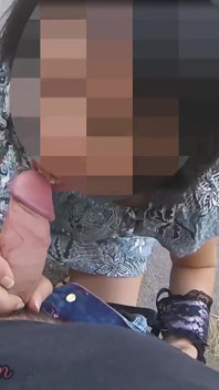 Dick Flash - a Girl Caught Me Jerking off in the Street and Help Me Cum - Misscreamy