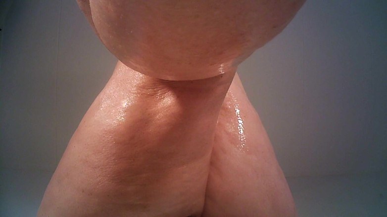MisS Angel: Real view from below