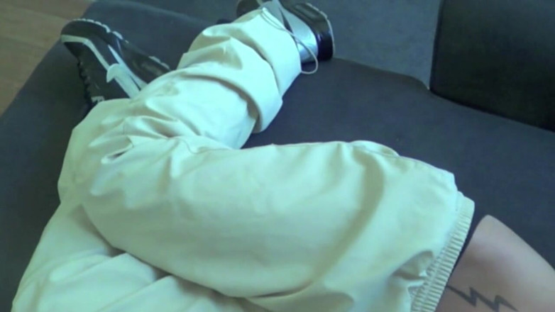 Sneaker Sex Kinky: Eddy submissed by bad boy in jogging sneakers