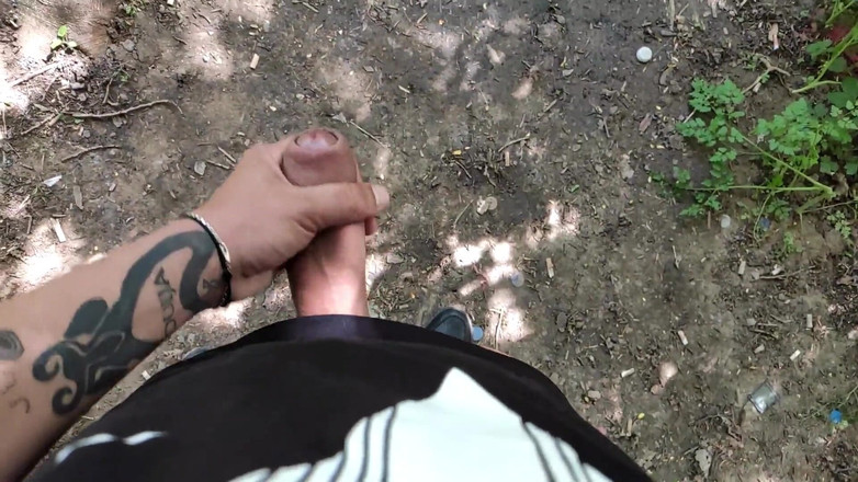 Idmir Sugary: Pancutan air mani di 'pancutan di sini', menunjukkan pancutan mani rakaman...