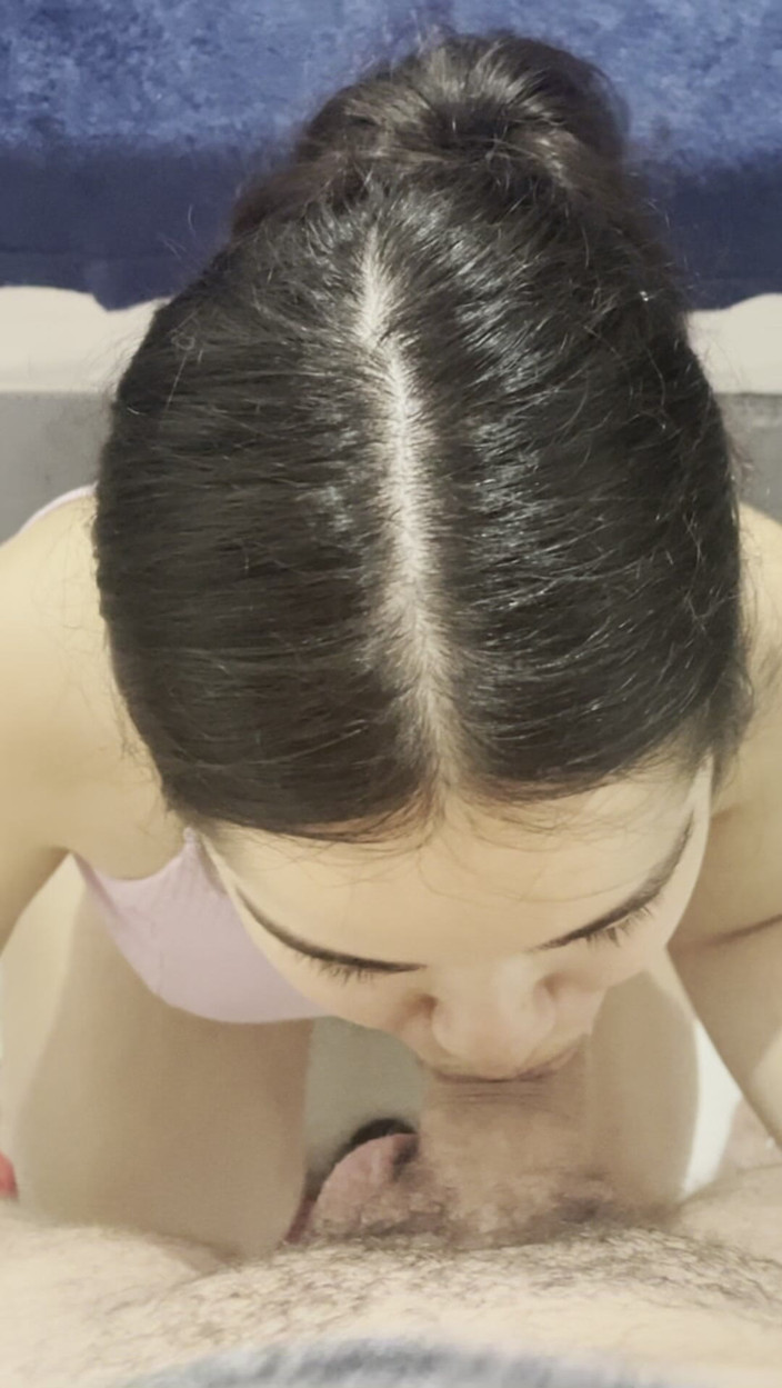 Debora Mendes: 占主导地位的外表 - 黛博拉和她嘴里的大鸡巴之间的化学反应