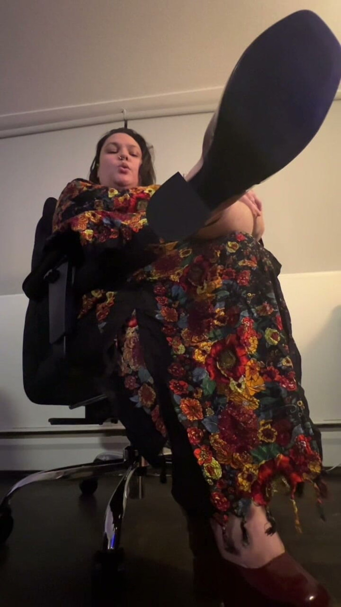 MyPrejacBoyfriend: Fétichisme des pieds, cocu