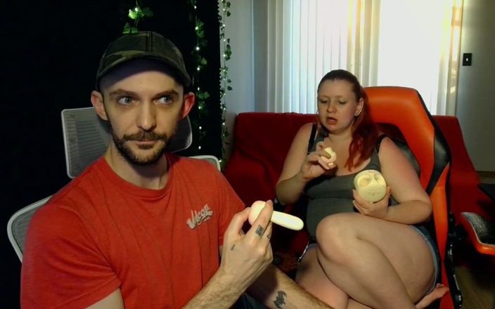 Sin Spice by Sophia Sinclair and Jasper Spice: Beyourlover volwassen klokalarm clitoris sukkel en vibrator unboxing en masturbatie