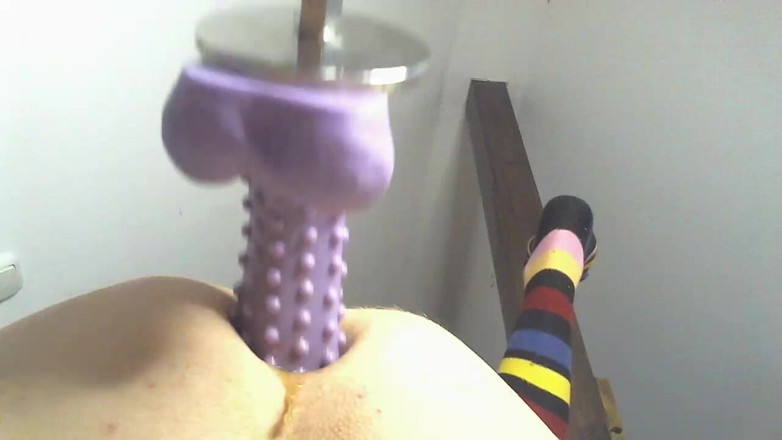 MeandI2: A fucking machine fucks my ass