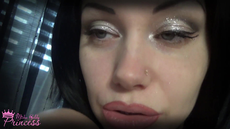 Goddess Misha Goldy: You're obsessed with my full natural lips