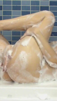 Hotel Shower. Spaingirl Natalie