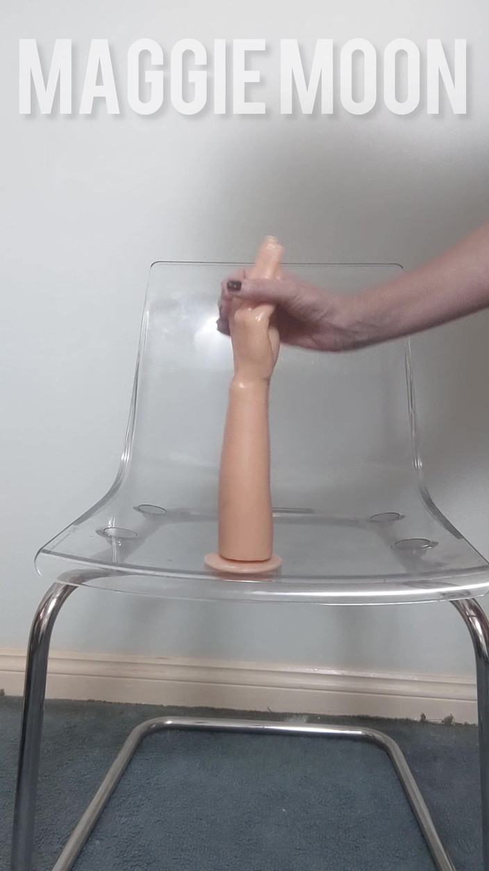 Maggie Moon: Conoce a Big Alice