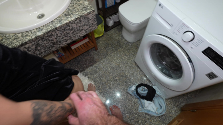 Alexa Poshspicy: Cheating Wife. Risky Anal in Bathroom While Husband in the...