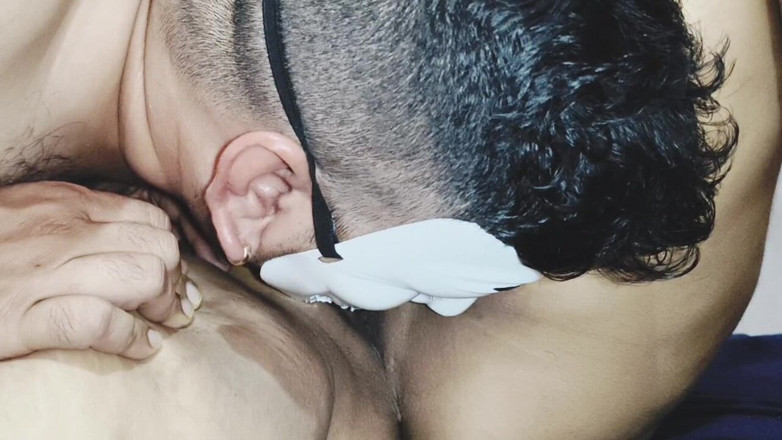 Sexybaby: Maalkin Ko Naukrani Ne Boyfriend Ke Sath Sex Karte Huye...