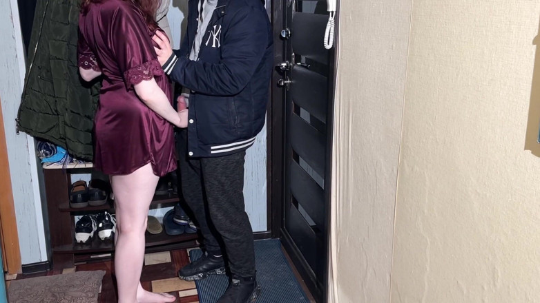 Vaisiti7: Correctly met her husband from work and sucked his cock...