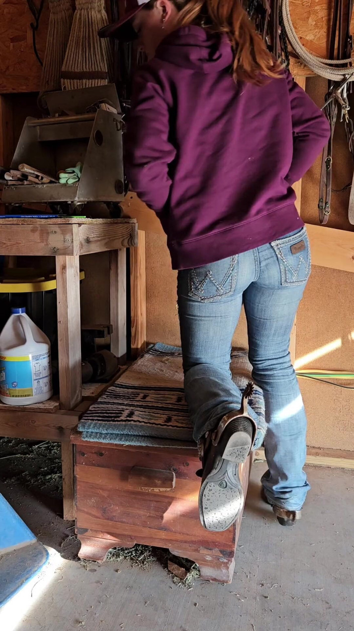 NaughtyRedFarmgirl: Redhead Fucks Ass and Pussy Squirting in Barn