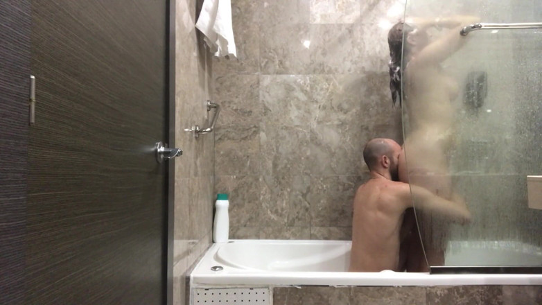 Pamela Sanchez: Jess Sanchez heta bad slutar med sperma i munnen på...