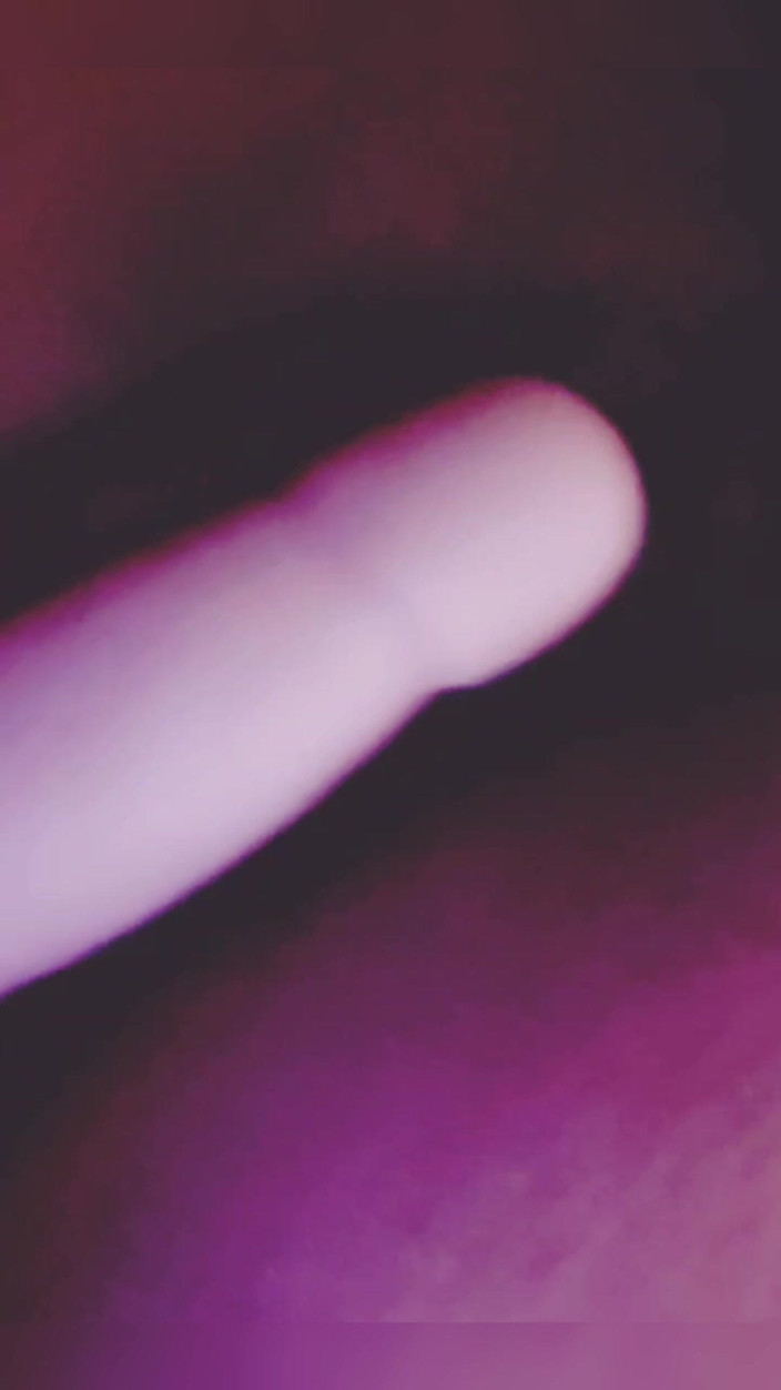 Blue Cherry: Voglio sentire il tuo delizioso cazzo nella mia vagina