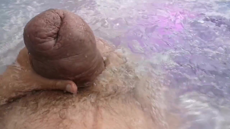 Monster_Meat_: Cuming in jacuzzi