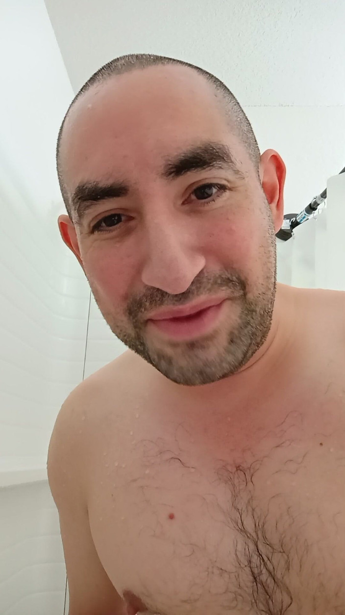 Brandon Lee: Ducha vaginal con movimiento intestinal