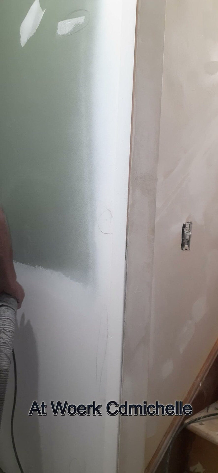 Cdmichelle lingerie: ในที่ทํางาน Cdmichelle Sanding Drywall ก่อนทําการซ่อมแซม Drywall สวมสายรัดเซ็กซี่, Liingerie และ Sexy Dres