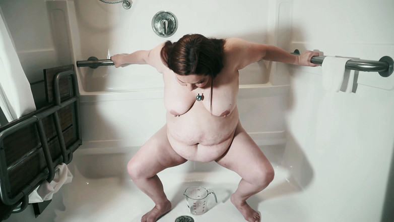 SexyNEBBW: ホテルおしっこ浣腸