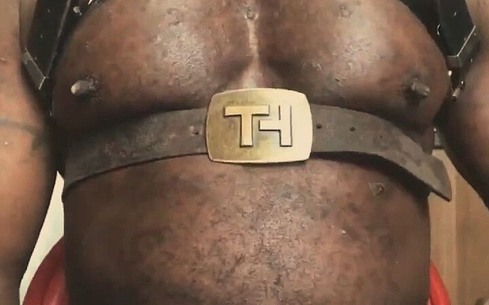 Brodyjayrichardson: Black Muscle Close up Harness Belted Titplay