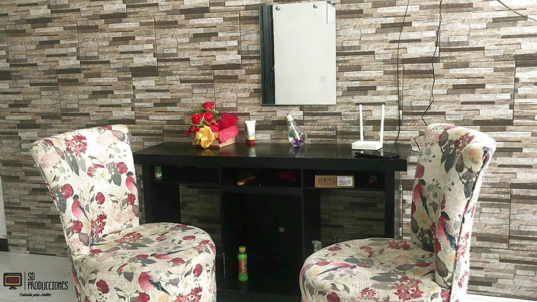 MAFELAGO: 住所的男人非常需要，他没有拒绝我提供口交支付披萨费用的提议 - 西班牙语色情