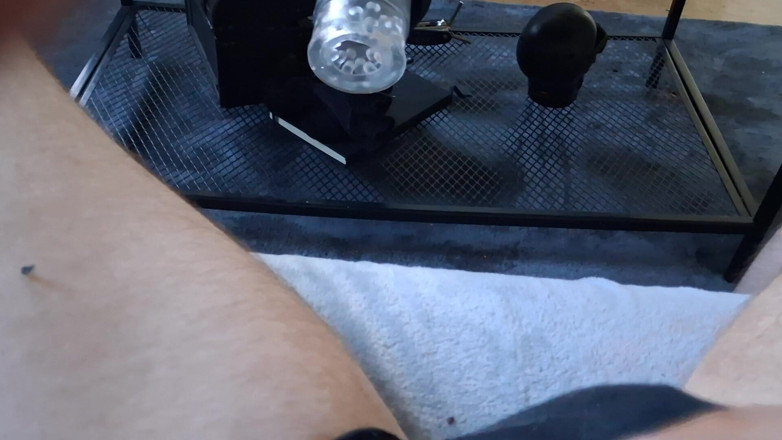 Jujus: Handjob Met Seksspeeltje