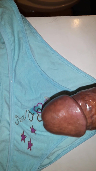 Black guy: Ejaculação na calcinha - Parte 9