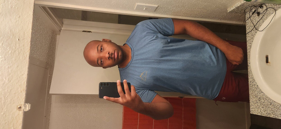 Freshmaster23: Mavi ve kırmızı beyazı ışık içine boşaltıyor