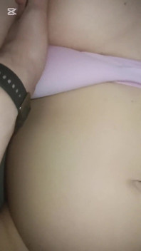 Un mari filme sa femme dans du sexe sauvage ! Ces seins naturels sont époustouflants ! [Full HD]