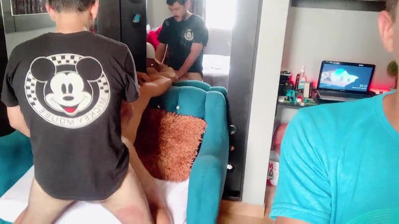 The Substance: Мій сусід допомагає мені знімати преміальну порно-сцену!