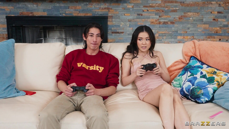 BRAZZERS: Brazzers - Lil Asian Lulu Chu Needs 2 Dicks to Feel Full
