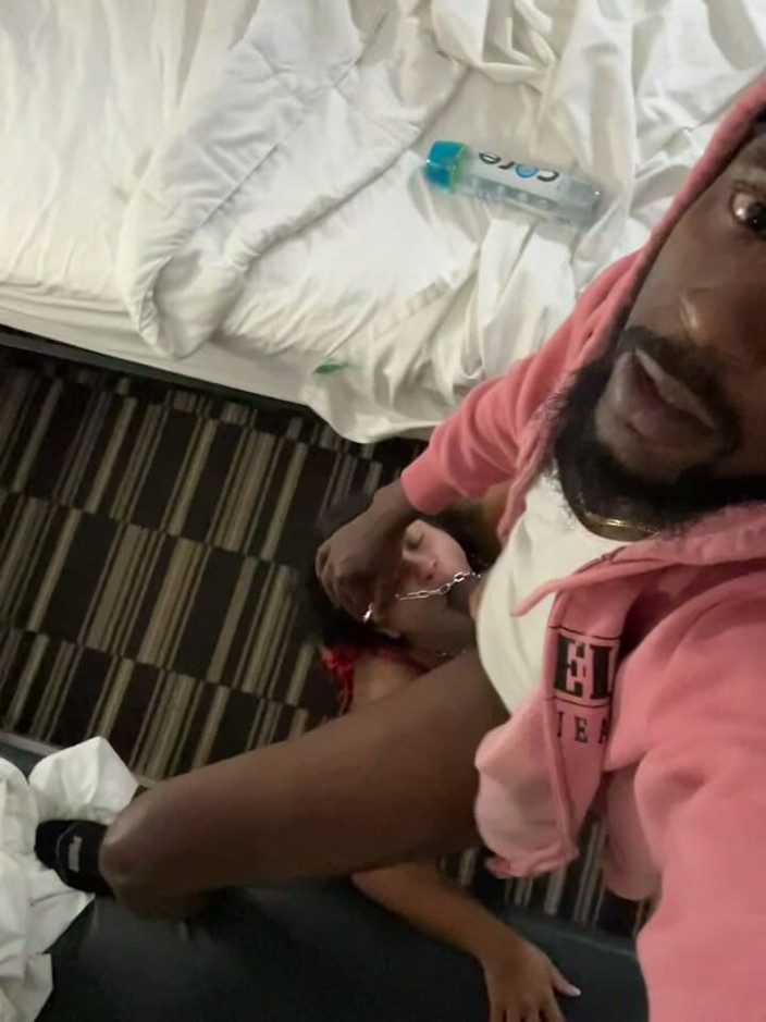 Cum4sacred: Sacred Feeds Her Dick