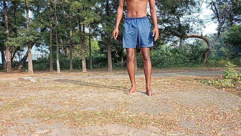 LinearOrnament35: Cum să-ți prelungești penisul: 5 antrenamente pentru a face 7 inci lungime