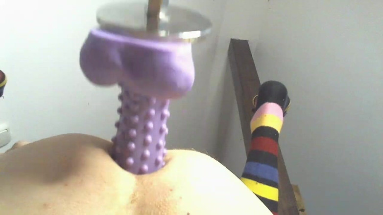 MeandI2: A fucking machine fucks my ass
