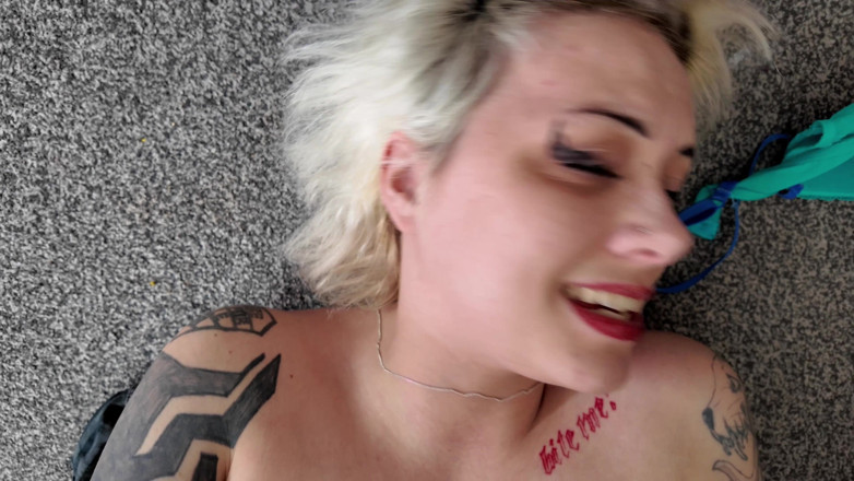 Glitterqueen1999: Tension with Stepmommy