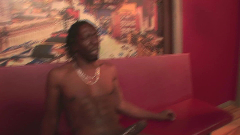 Hot Girlz: Awek Asia comel mencuba besar dan dia menyukainya