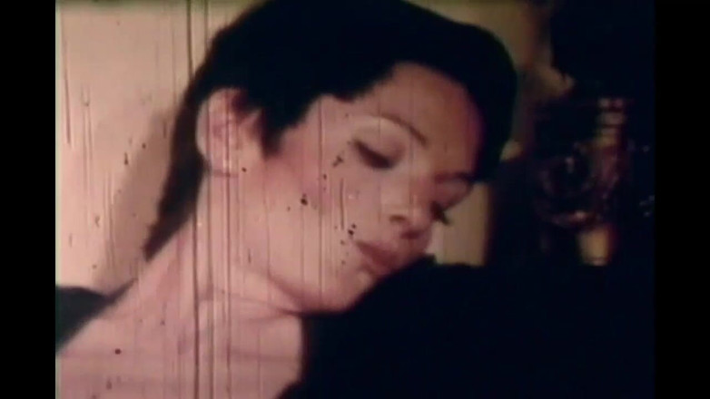 Vintage megastore: Tesaři šukají krásné chlupaté kundičky na přestávku na kávu (celý film)