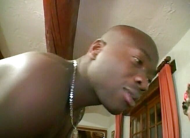 Java Consulting: Gadis Asia dan teman kulit putihnya berbagi bbc