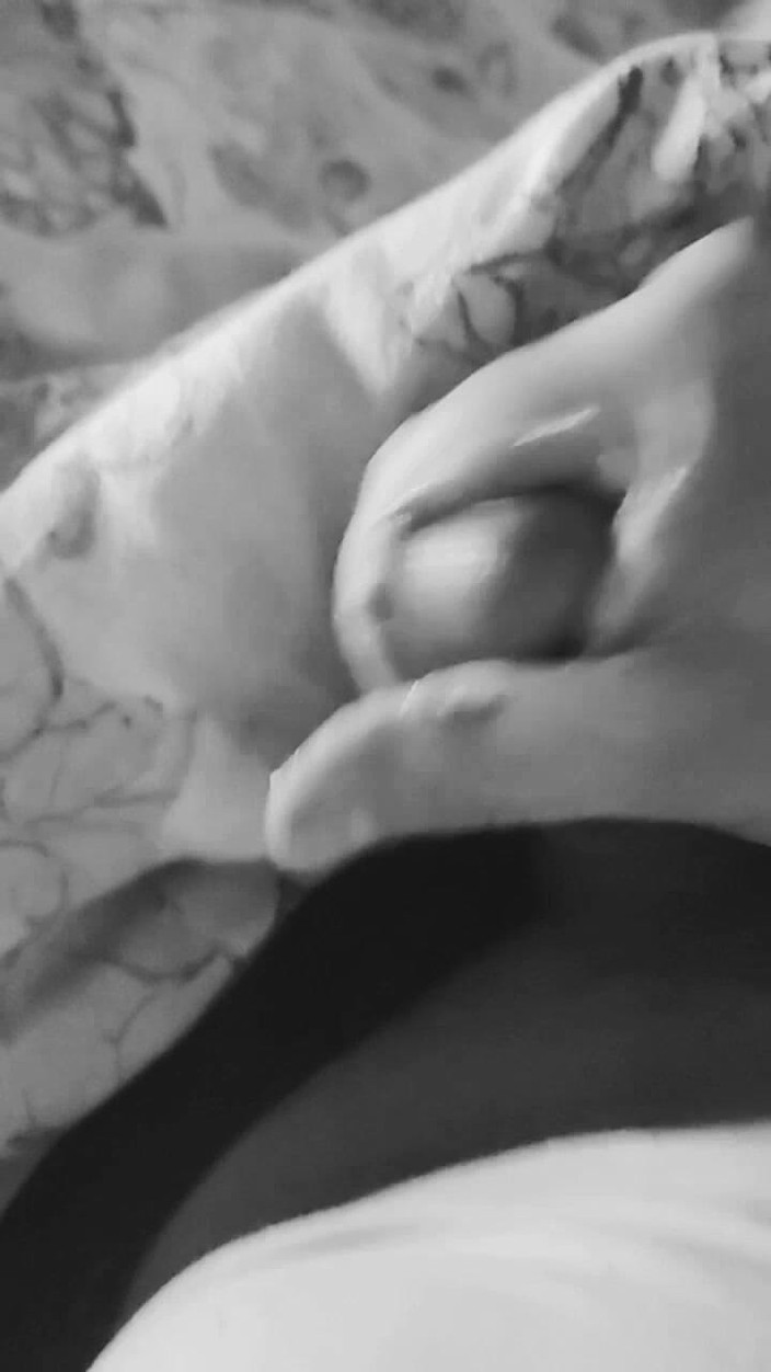 BB inneuhier: Oglądanie porno, podniecenie