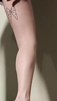 私の美しい脚