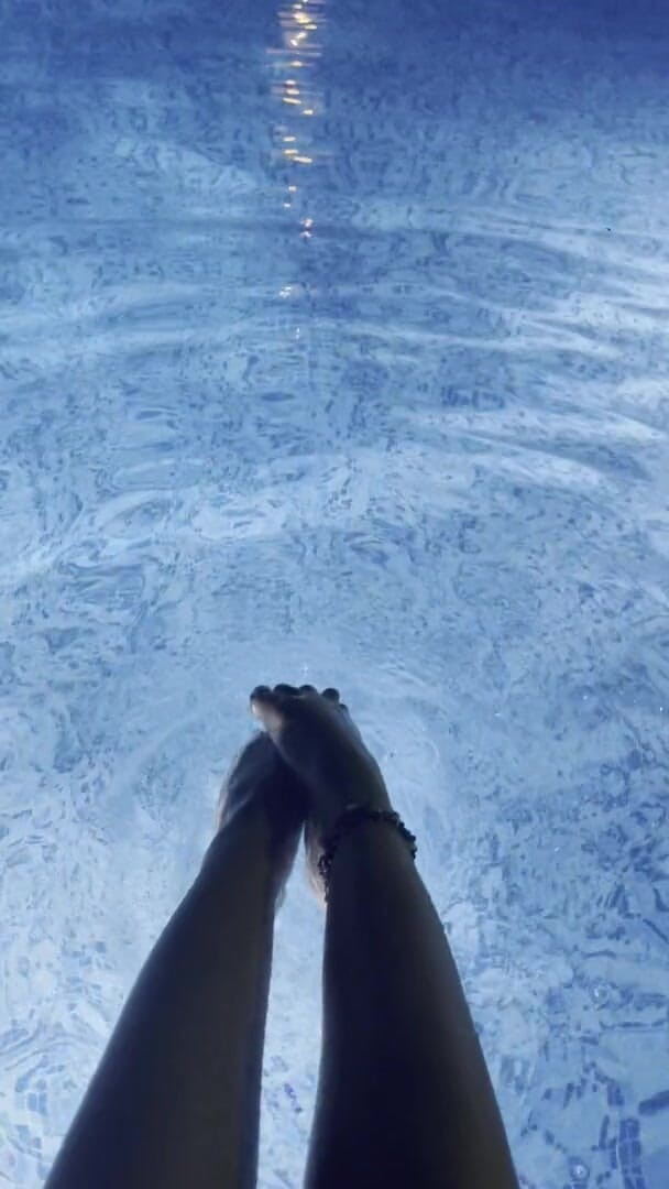 SassyTiff: Feet in the water