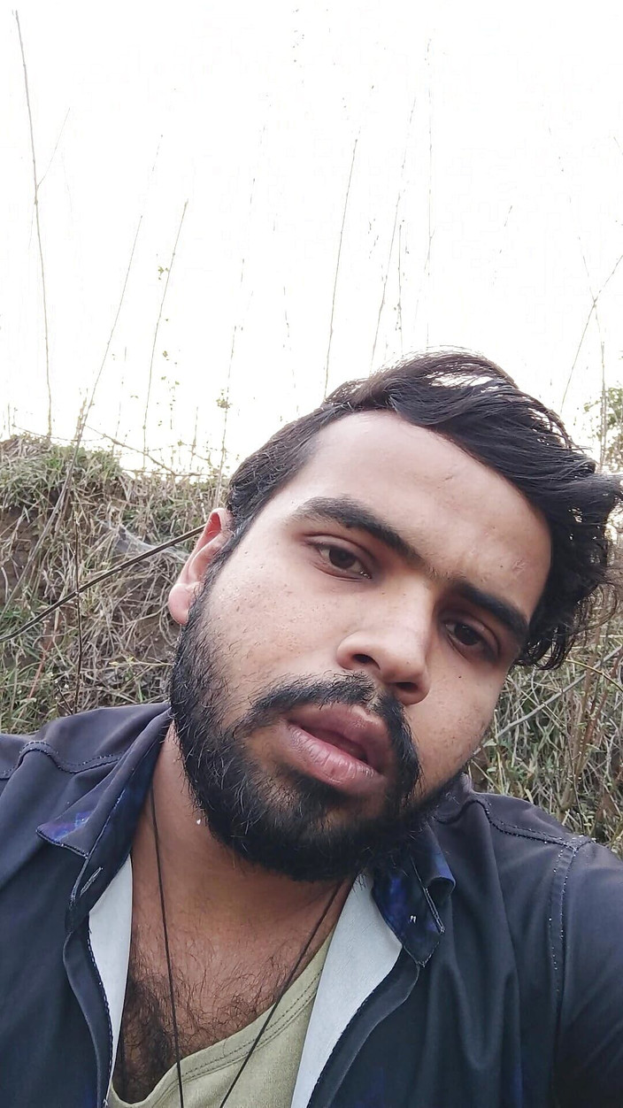 IsmaatDeva: IsmaatDeva A horny boy that can't control herself at watching...