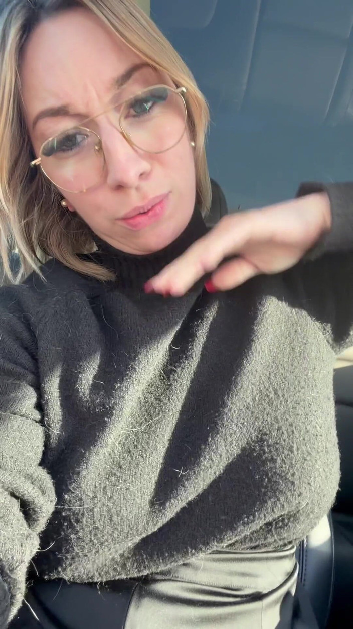 GIULIANA_OFFICIEL: Femme Fontaine En Extérieur Gros Gros Squirt!!