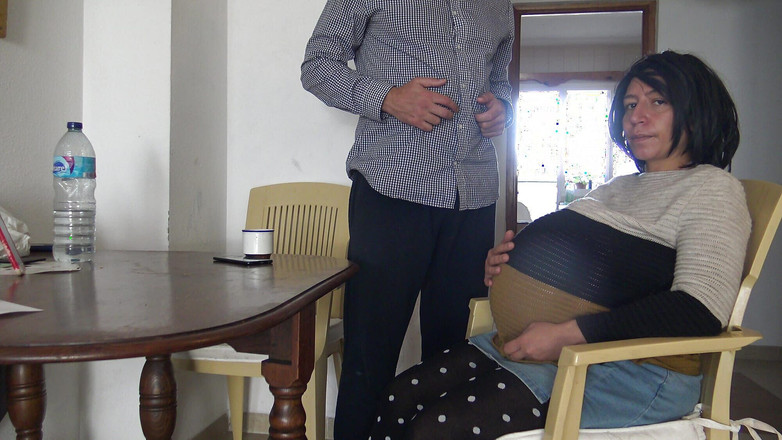 Stepmom Susan: Meu enteado queria gozar dentro do meu cu peludo