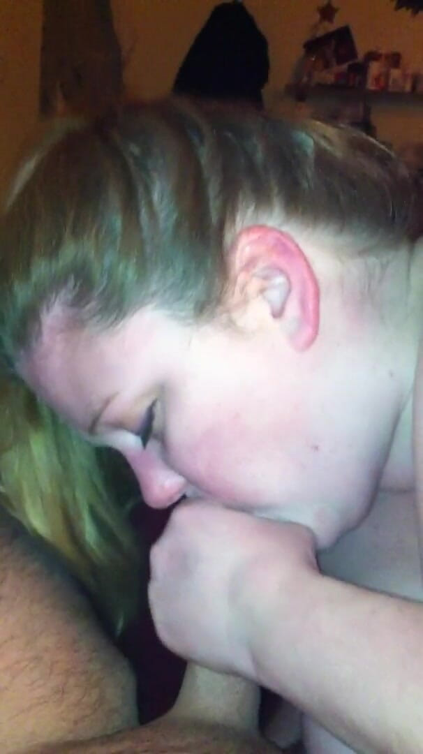 Sexy Squirts: Sucking cock sexy sexy squirted