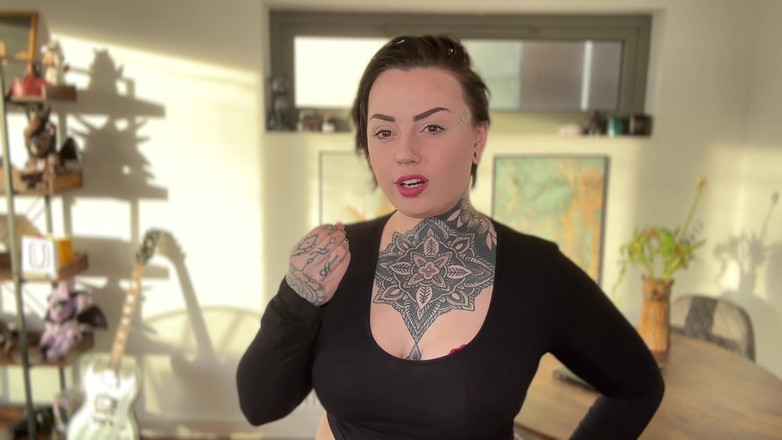 Miss Valentina: A letto con lei joi